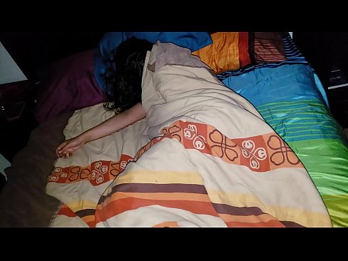 ❤️ Vicfilo kritikante sian junan duonpatrinon dum ŝi dormas. ❤️❌ Fikado ĉe eo.porngipfy.ru